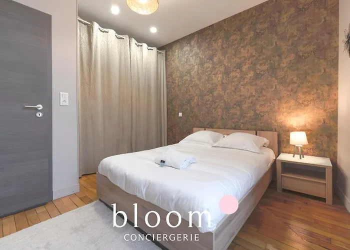 Le Fabuleux De Deroulede *